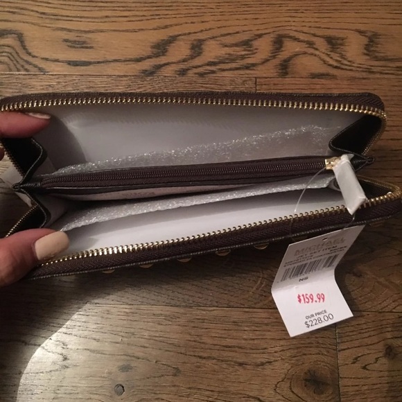 Michael Kors Jet Set Travel Large DoubleZip Wristlet Wallet  Michael Kors wallet
